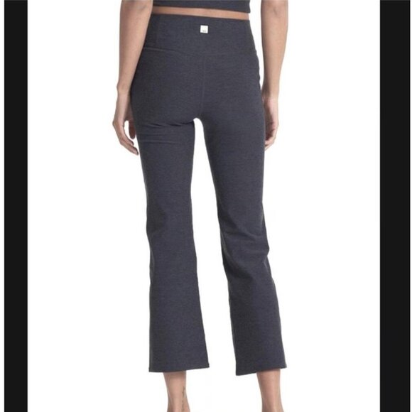 Vuori Mid Rise Elevation Slim Bootcut Pants in Heather Black - Picture 2 of 11
